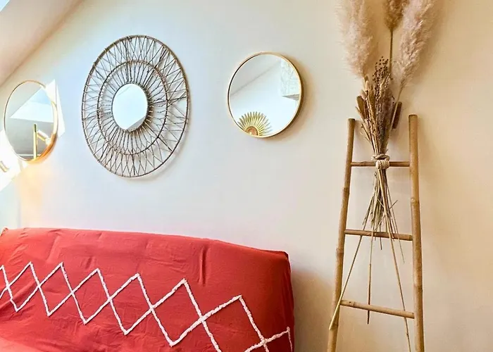 Sous Les Toits De La Digue